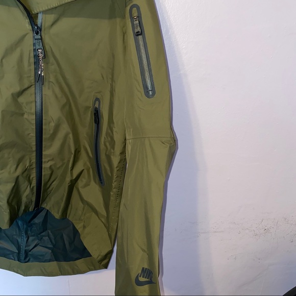 Nike Jackets & Blazers - Nike Rain Jacket